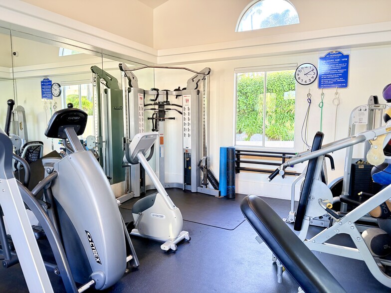 Gym - 6483 Zuma View Pl