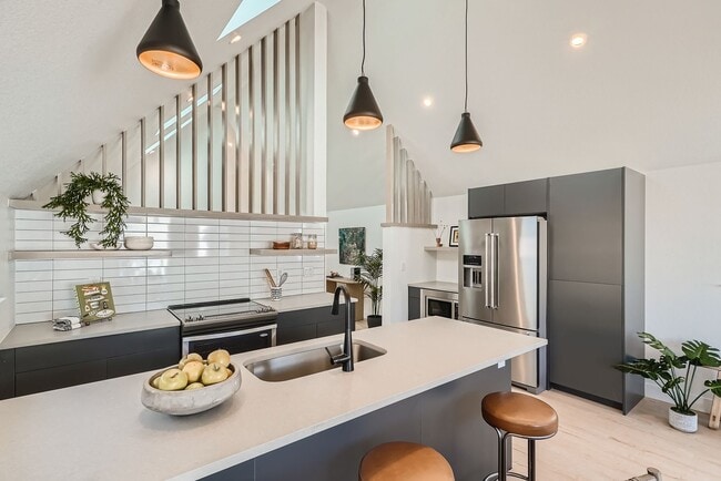Building Photo - Luxury Home Near Cherry Creek | Sustainabl...