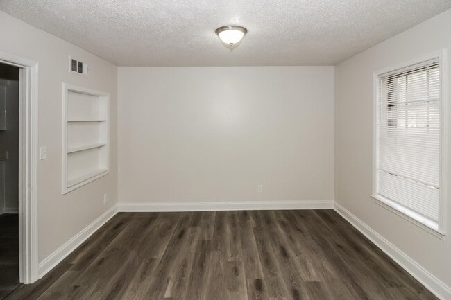 Building Photo - 3621 Mozelle St