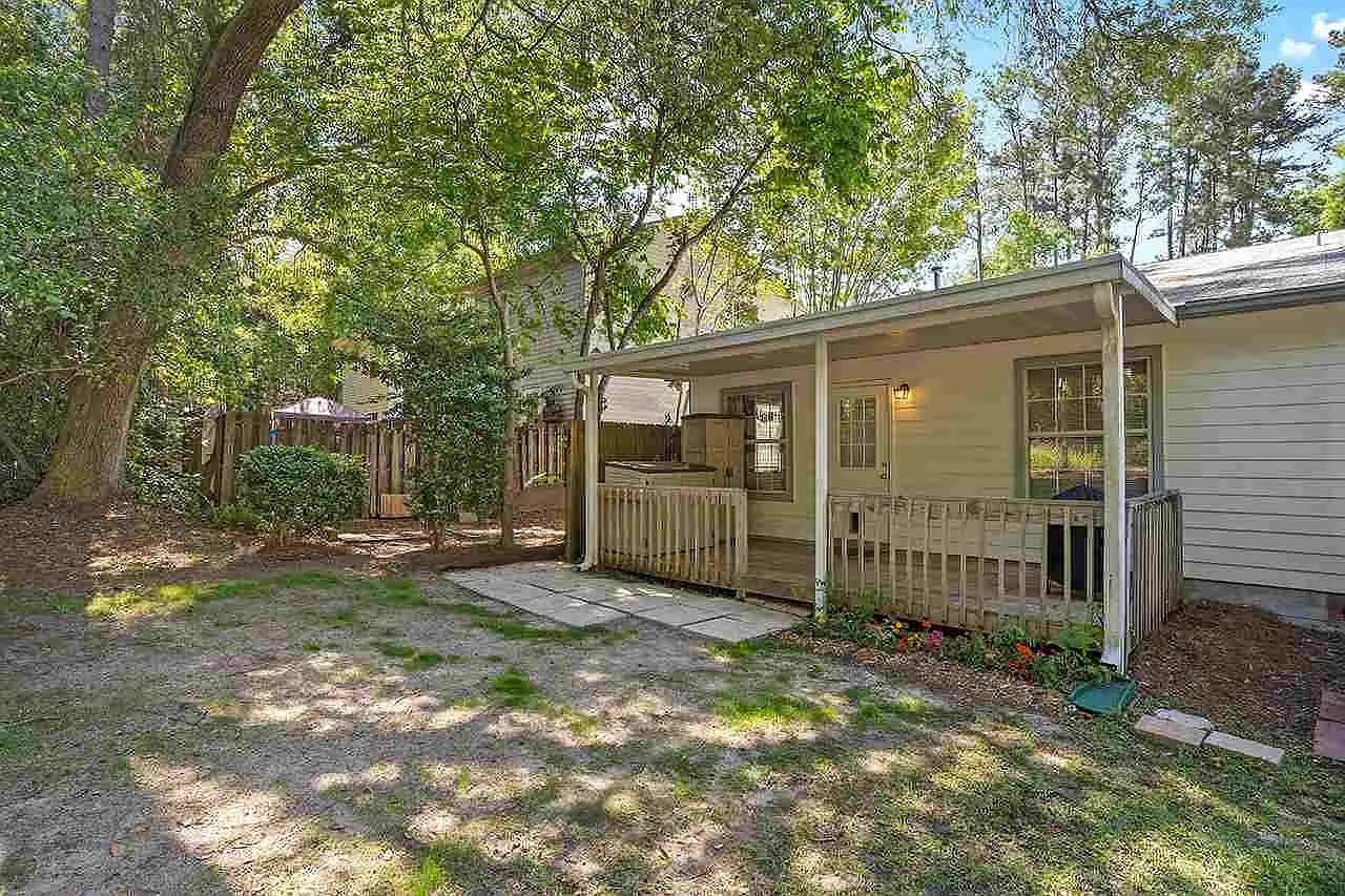 Building Photo - 3498 Chatelaine Ct