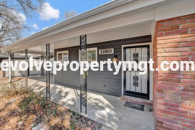 Building Photo - 1260 Cherrydale Cove