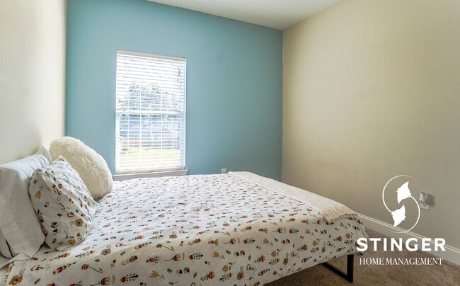 Building Photo - 39 Spearmint Cir