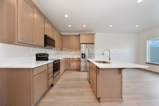 Building Photo - 3592 Blaze Lp