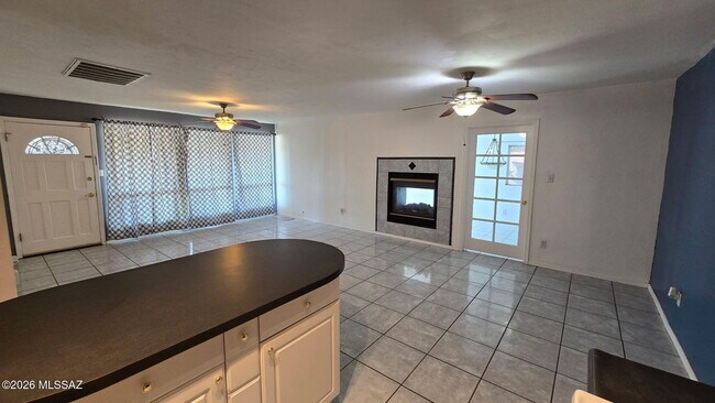Building Photo - 4050 S Kostka Ave