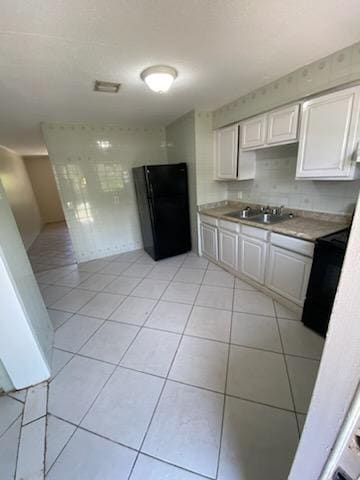 Primary Photo - 325 W Merritt Ave