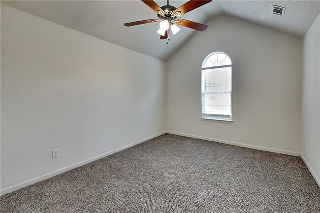 Building Photo - 3675 Buffalo Ct
