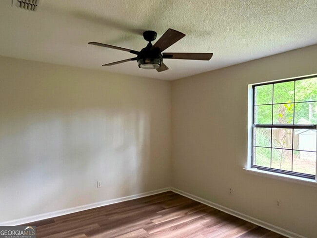 Building Photo - 156 Ardith Ln