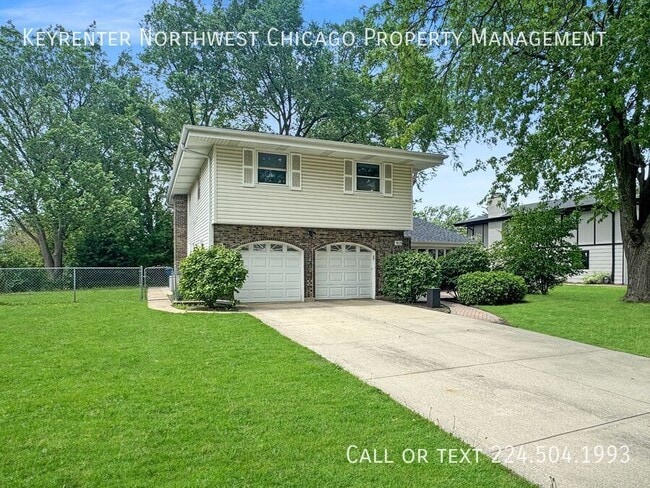 Building Photo - 1028 Tiverton Ct