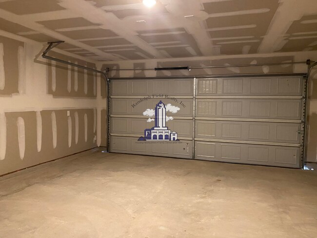 Building Photo - 6231 Windy Grn