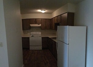 Building Photo - Buffalo Apartments (Bison Terrace)