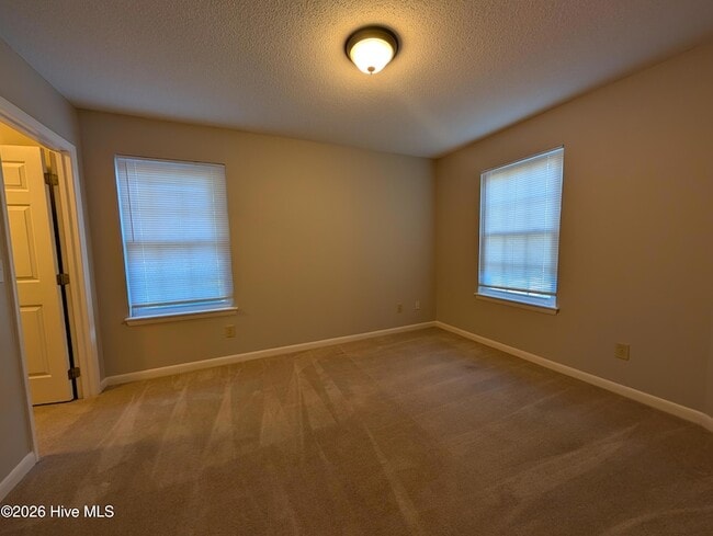 Building Photo - 1203 Wilshire Cir