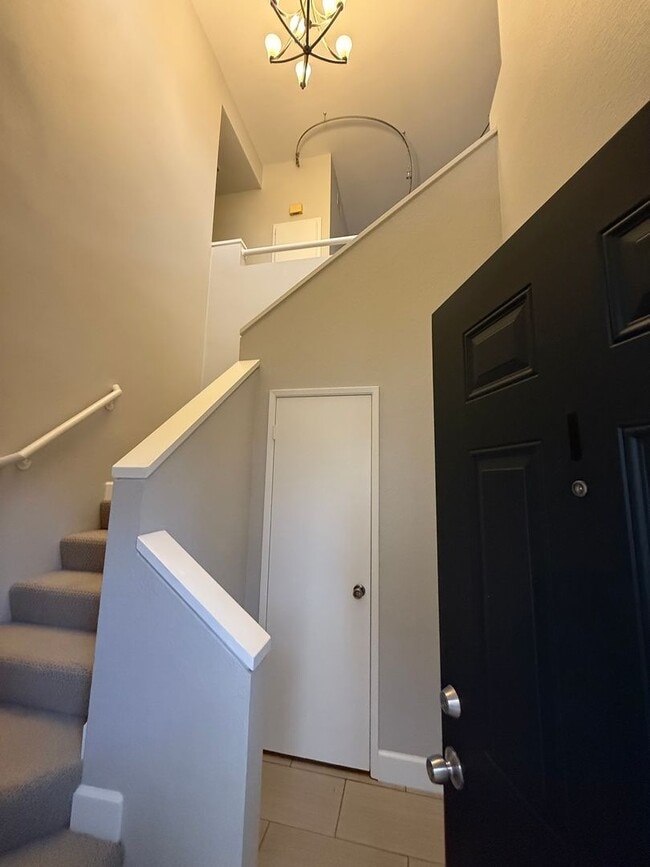 Building Photo - Adorable 2/2 bath condo in Laguna Niguel!