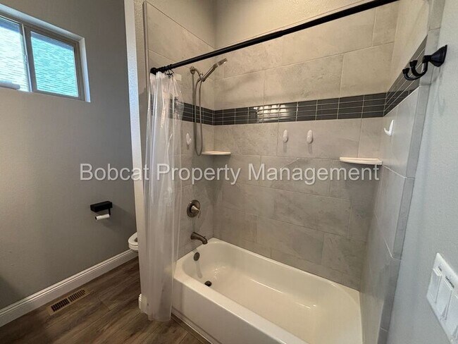 Building Photo - 3108 Cambria Lp