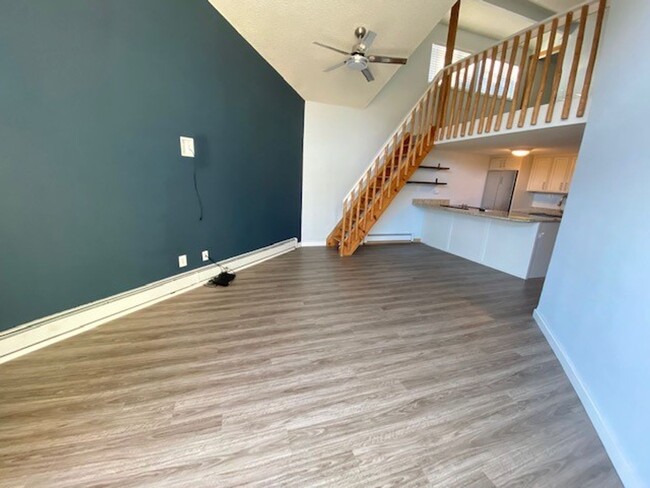 Building Photo - Year Lease 3 bedroom unit with Carport and...