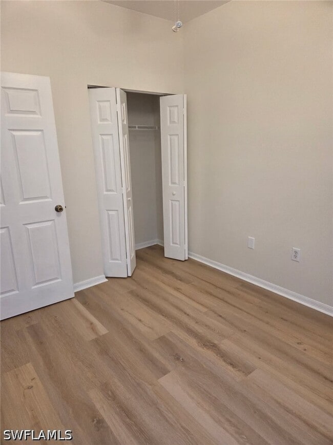 Building Photo - 15417 Bellamar Cir