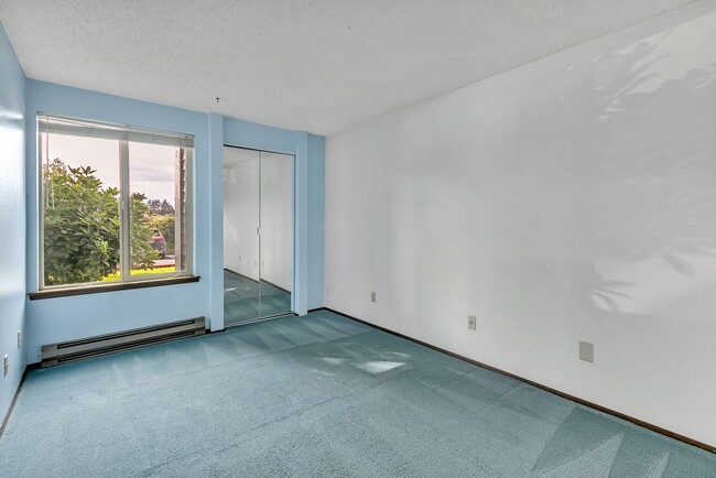 Building Photo - Cozy 2 Bedroom Condo in Lakewood!