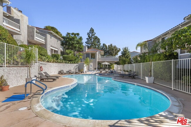 Building Photo - 28370 Rey De Copas Ln