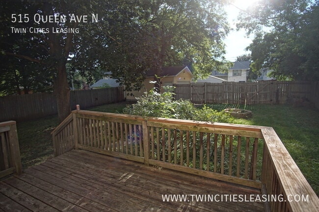 Building Photo - 515 N Queen Ave