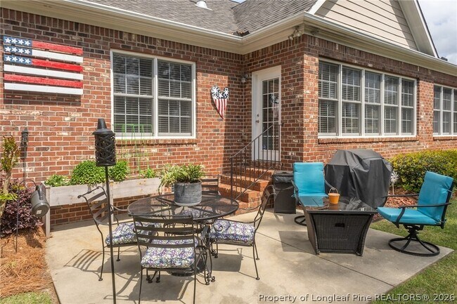 Building Photo - 3021 Bankhead Dr