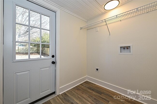 Building Photo - 6616 Charlie Walker Rd