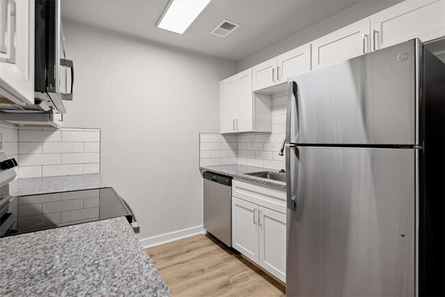 Primary Photo - 3500 Peachtree Corners Cir
