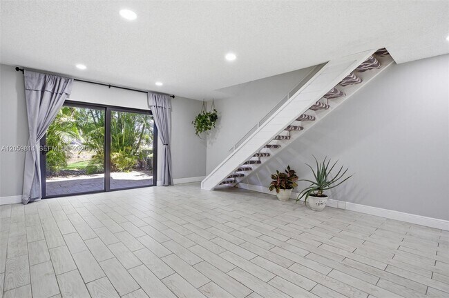 Building Photo - 2950 NW 106th Ave