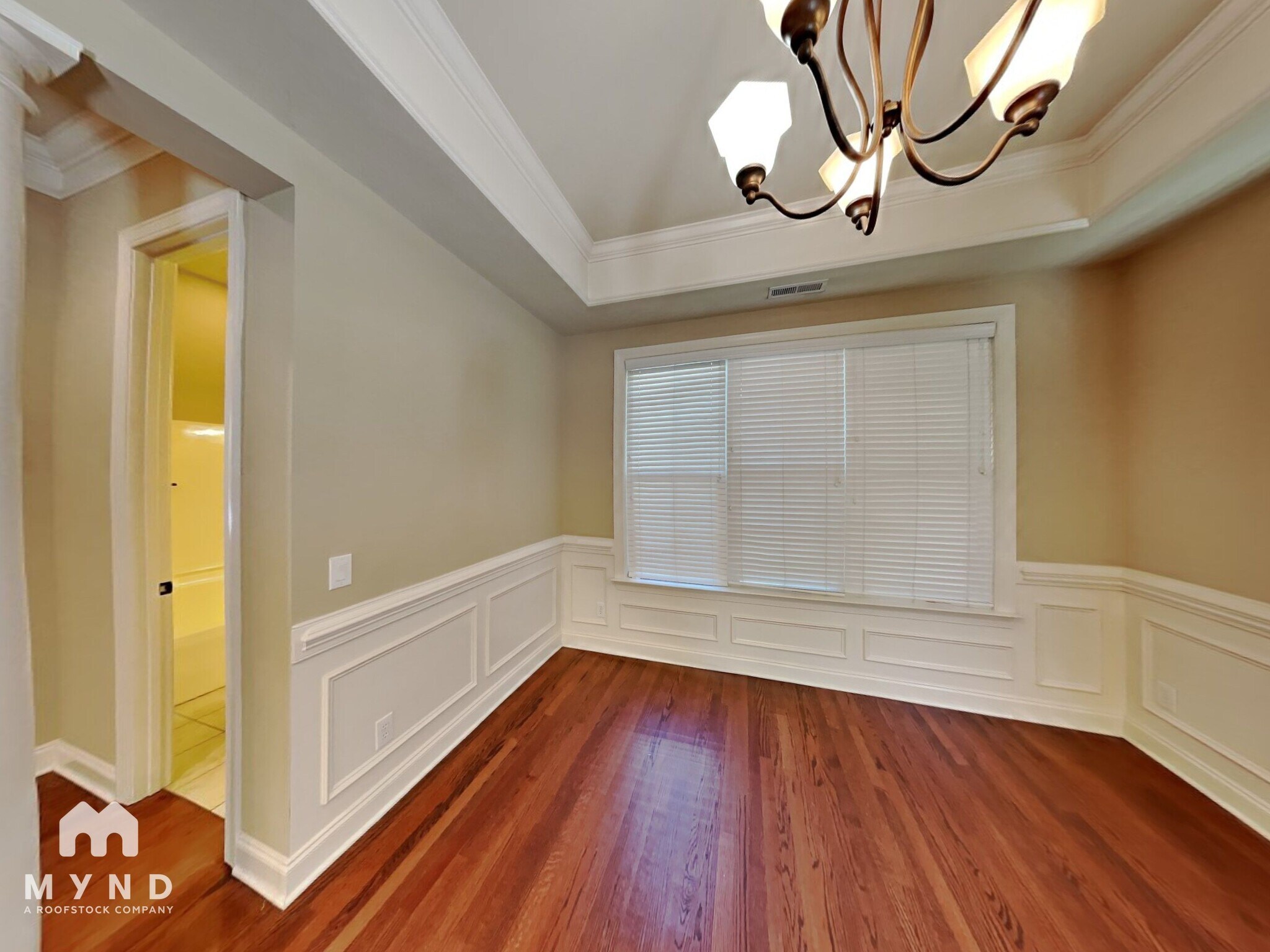 Building Photo - 807 Herrin Ave