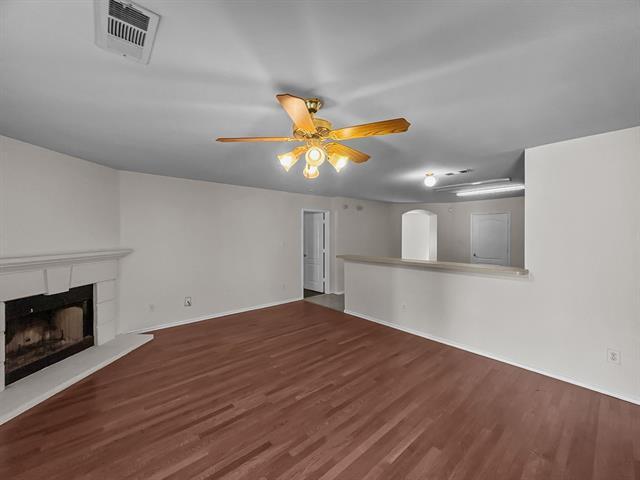 Building Photo - 2118 Wagon Wheel Trail