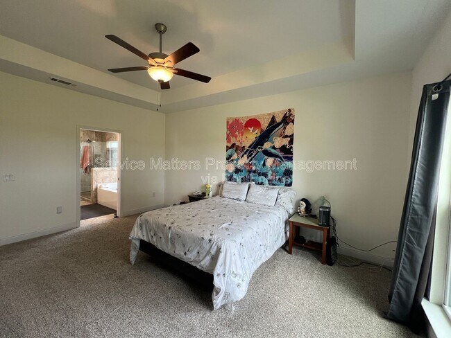 Building Photo - 4145 Grassy Run St