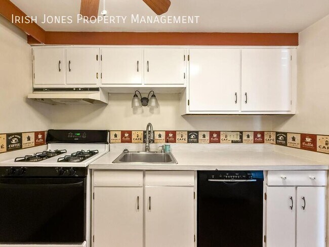 Building Photo - 10 Wayne Terrace
