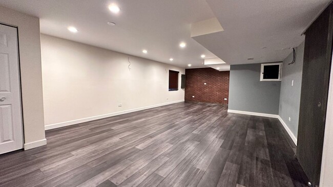 Building Photo - 1187 Pensacola Ct