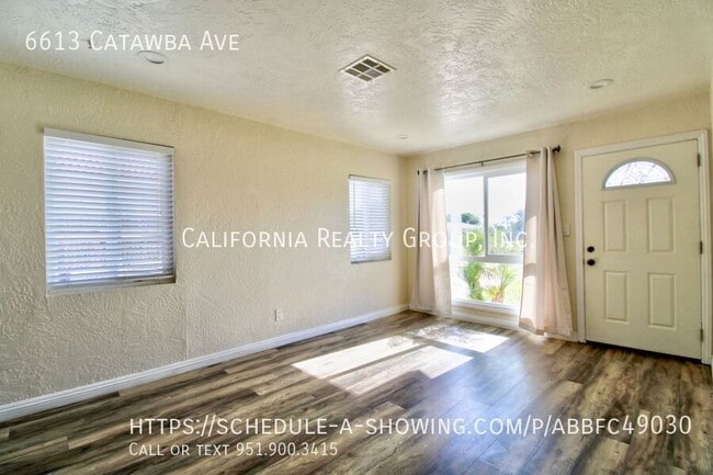 Building Photo - 6613 Catawba Ave