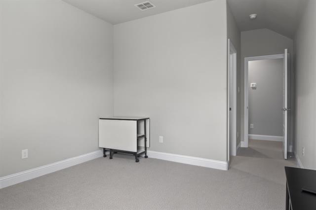 Building Photo - 13101 Scissortail Dr