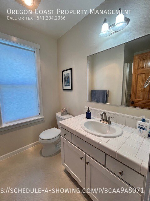 Building Photo - 144 Elderberry Way