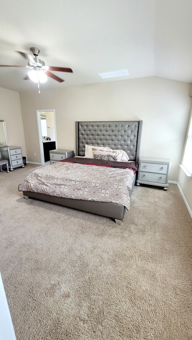 Building Photo - 1967 Mexia Dr