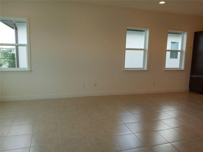 Building Photo - 13635 Larkton Ln