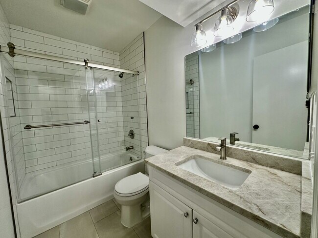Building Photo - Completely Remodeled Ranch Style Home in t...
