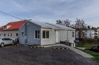 Building Photo - 506 Southway Dr