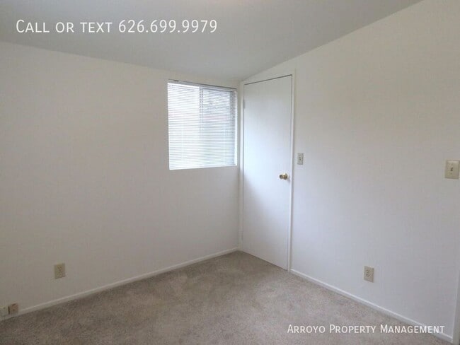 Building Photo - 74 N Chester Ave