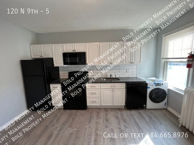 Primary Photo - 120 N 9th-5