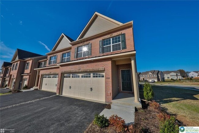 Building Photo - 1402 Caspian St