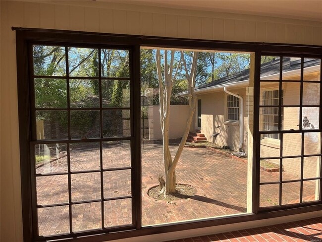 Building Photo - 1244 Gregory Ave