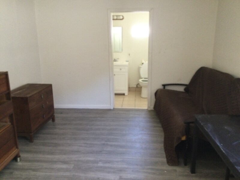 Building Photo - 20957 Community St