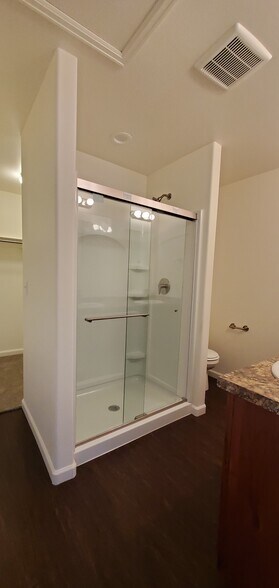 Master Bath - 4355 24th Street Rd