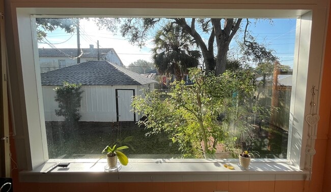 Building Photo - 4623 Avenue N 1/2 Rear