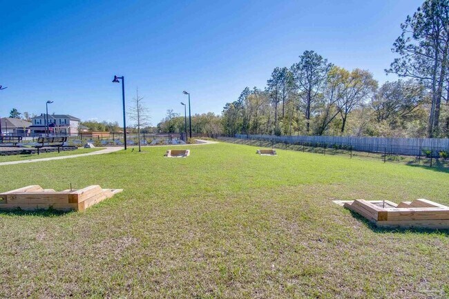 Building Photo - 8130 Fir Tree Dr