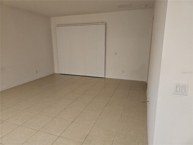 Building Photo - 806 Benjamin Trail