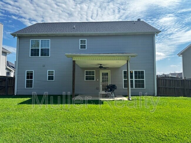 Building Photo - 7959 Cambridge Reserve Dr