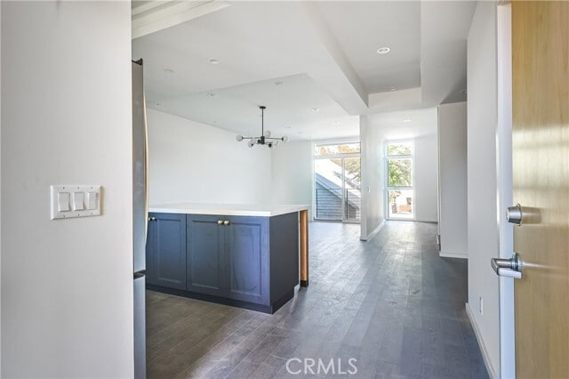 Building Photo - 14754 Gilmore St