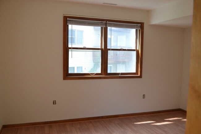 Building Photo - 369 Aiken Ave